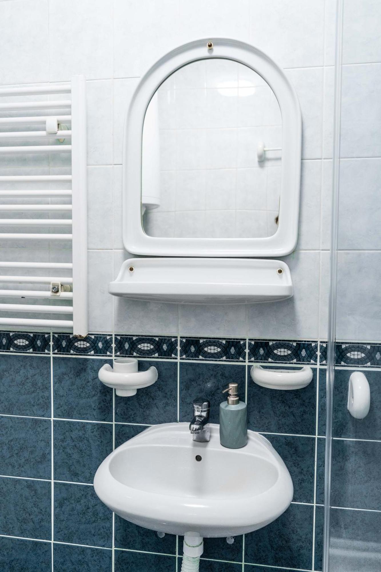 Home-Like Studio In City Center Free Welcome Light Lunch Novi Sad Eksteriør bilde