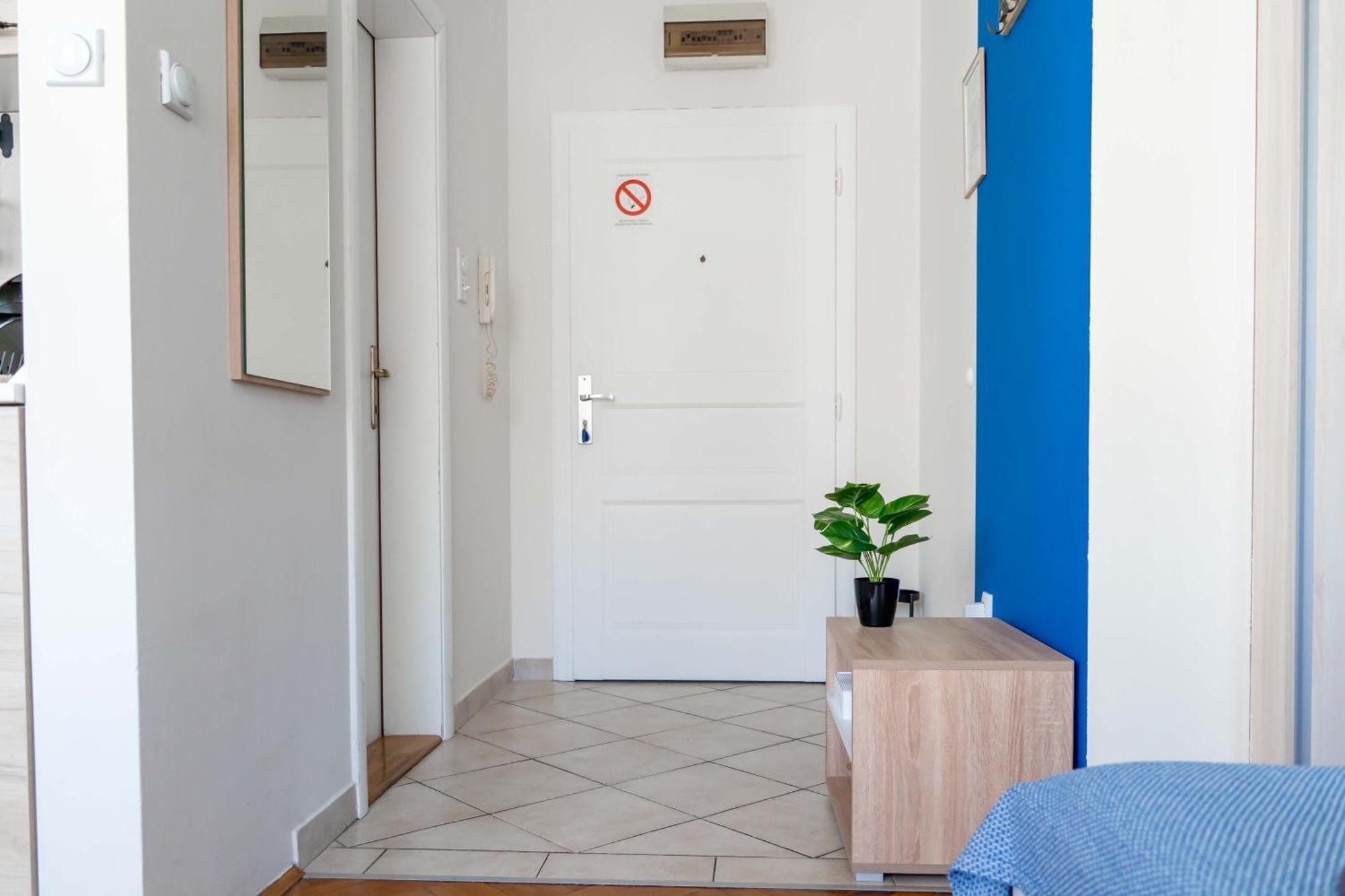 Home-Like Studio In City Center Free Welcome Light Lunch Novi Sad Eksteriør bilde